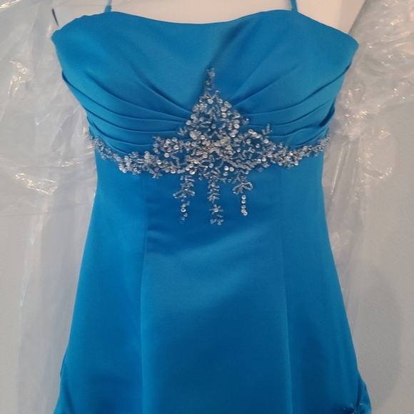 Hemmed Prom Dress - Picture 2 of 3
